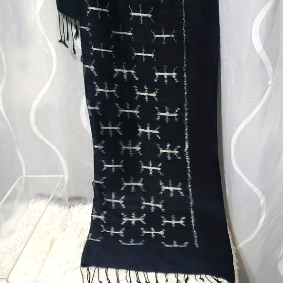 Jolie Femme Luxury Scarf - Picture 1 of 7